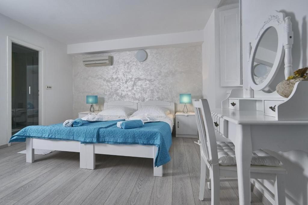 Old Town Finest Apartament