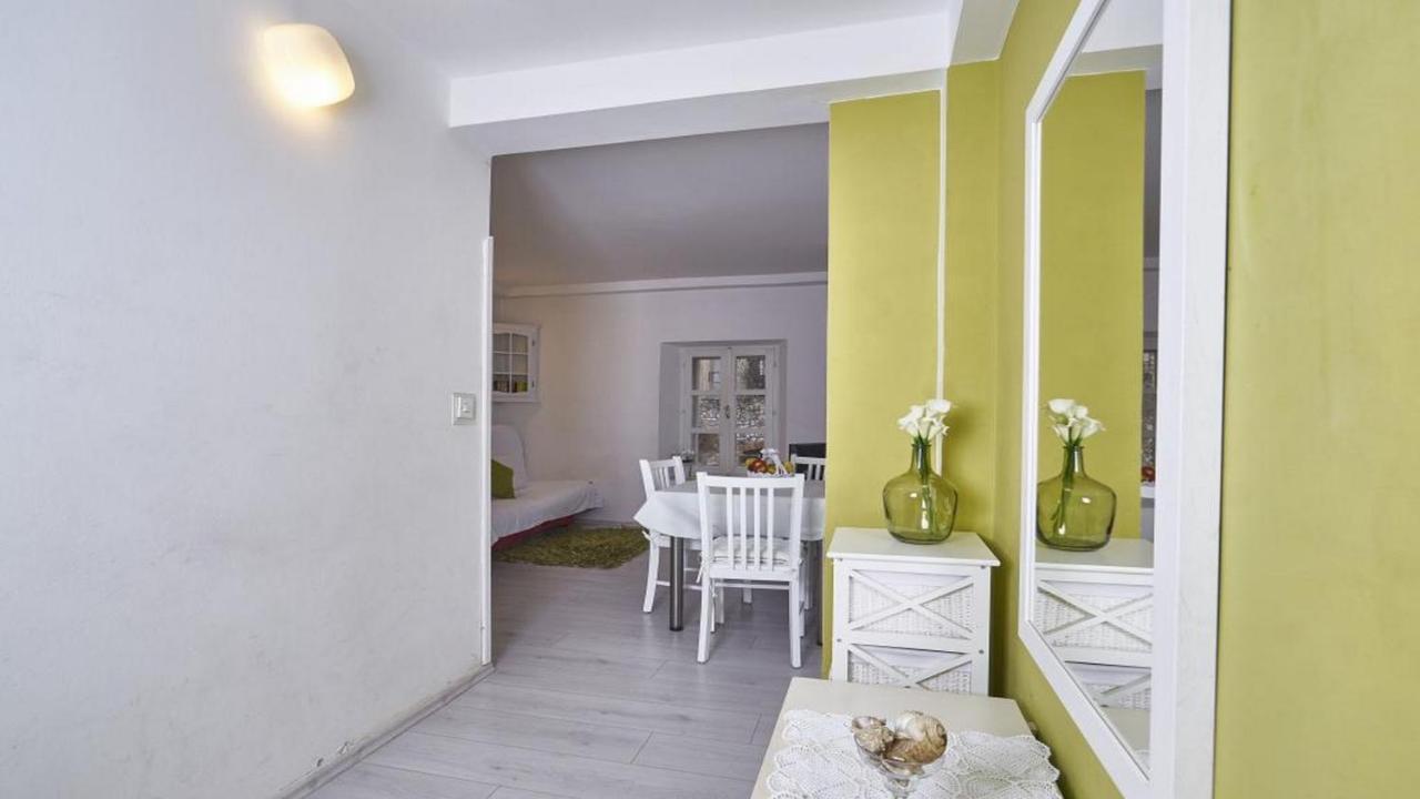 Old Town Finest Apartament